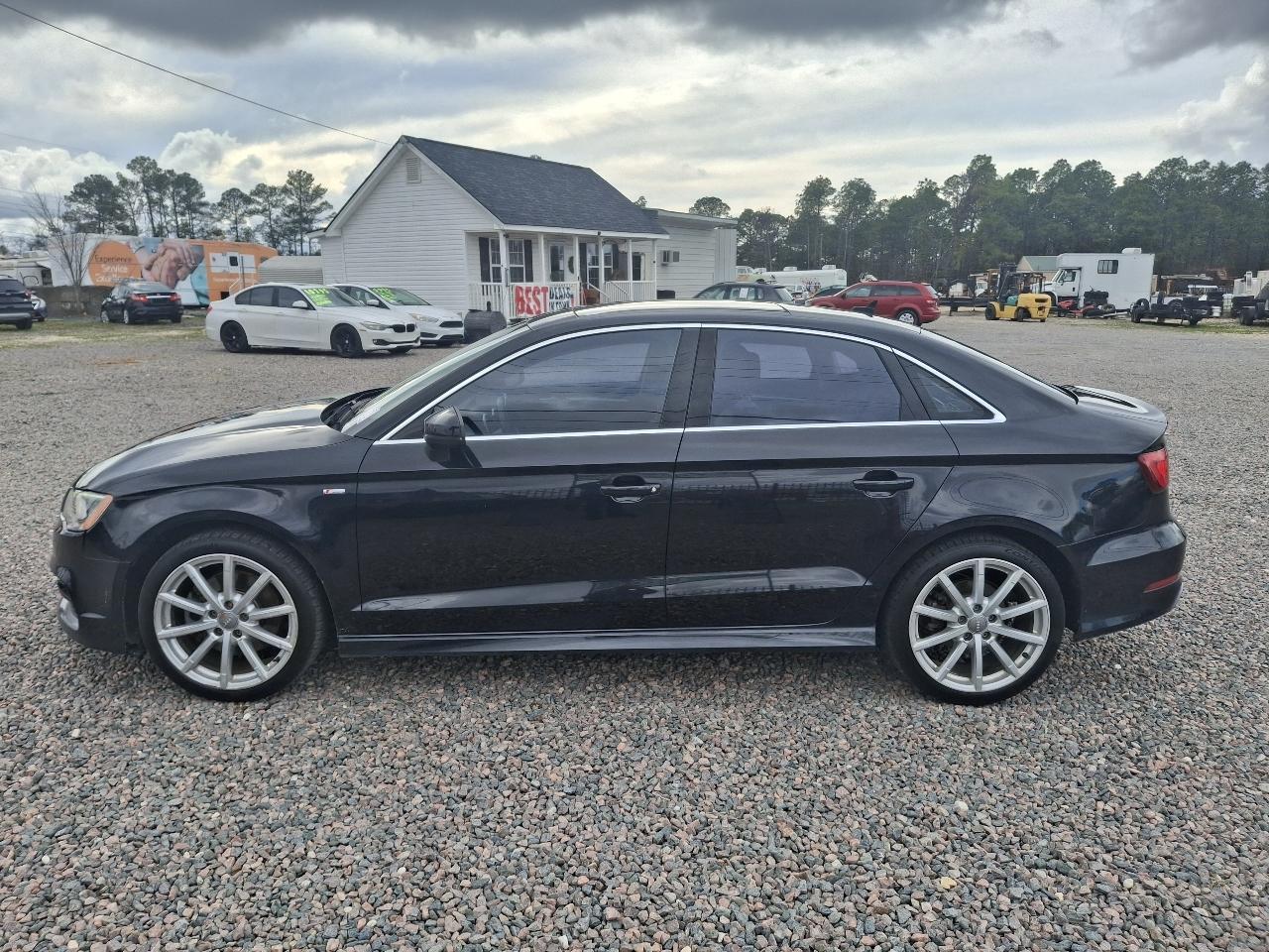 Audi A3 2.0T Premium Sedan quattro S tronic 2015