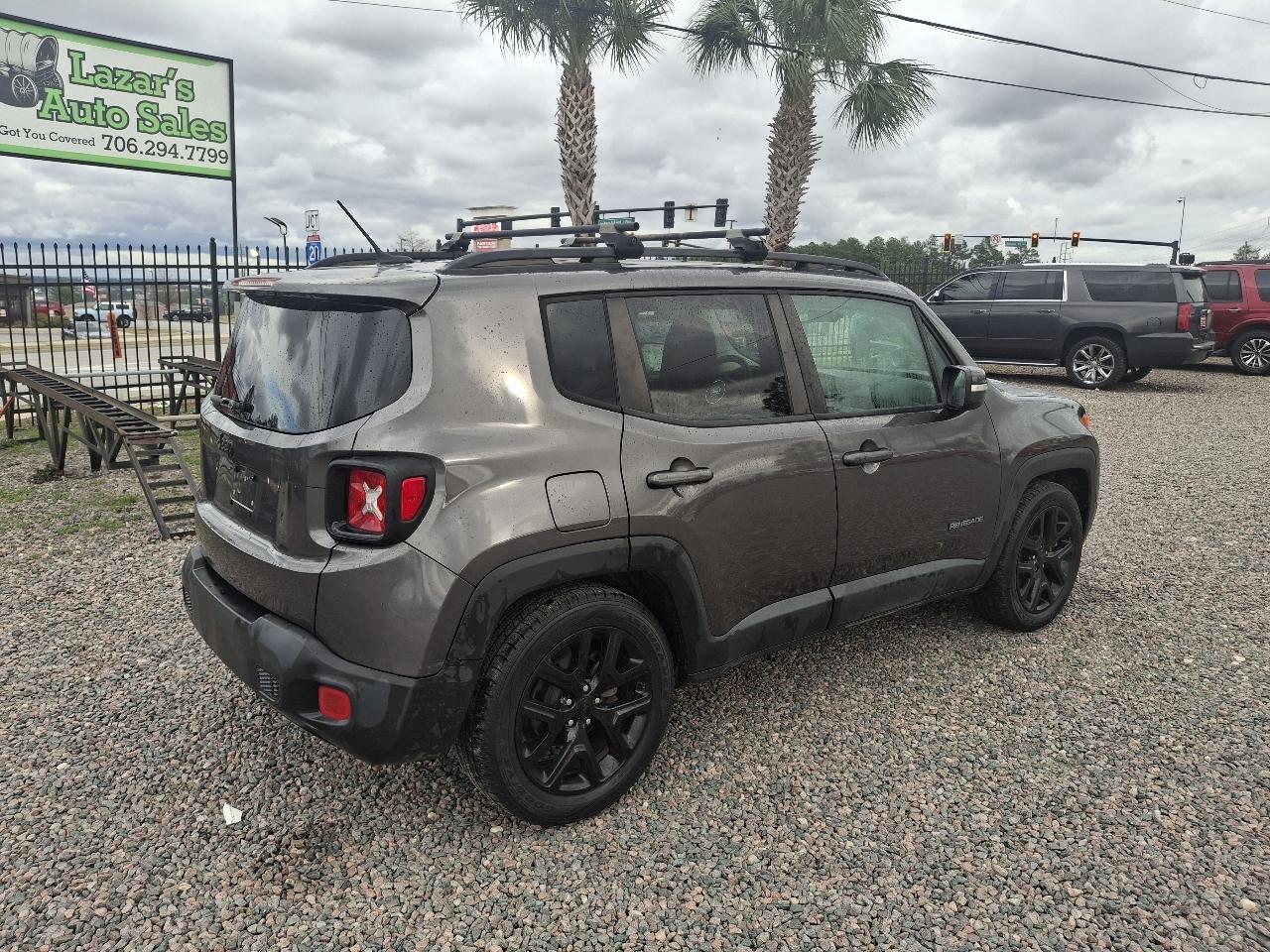 Jeep Renegade Latitude FWD 2017