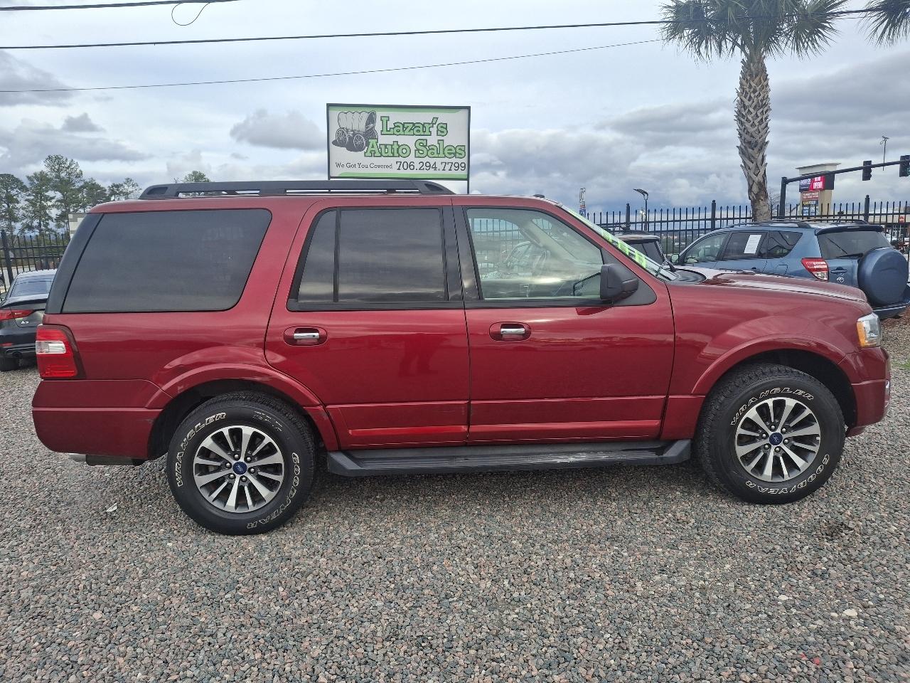Ford Expedition XLT 2WD 2016