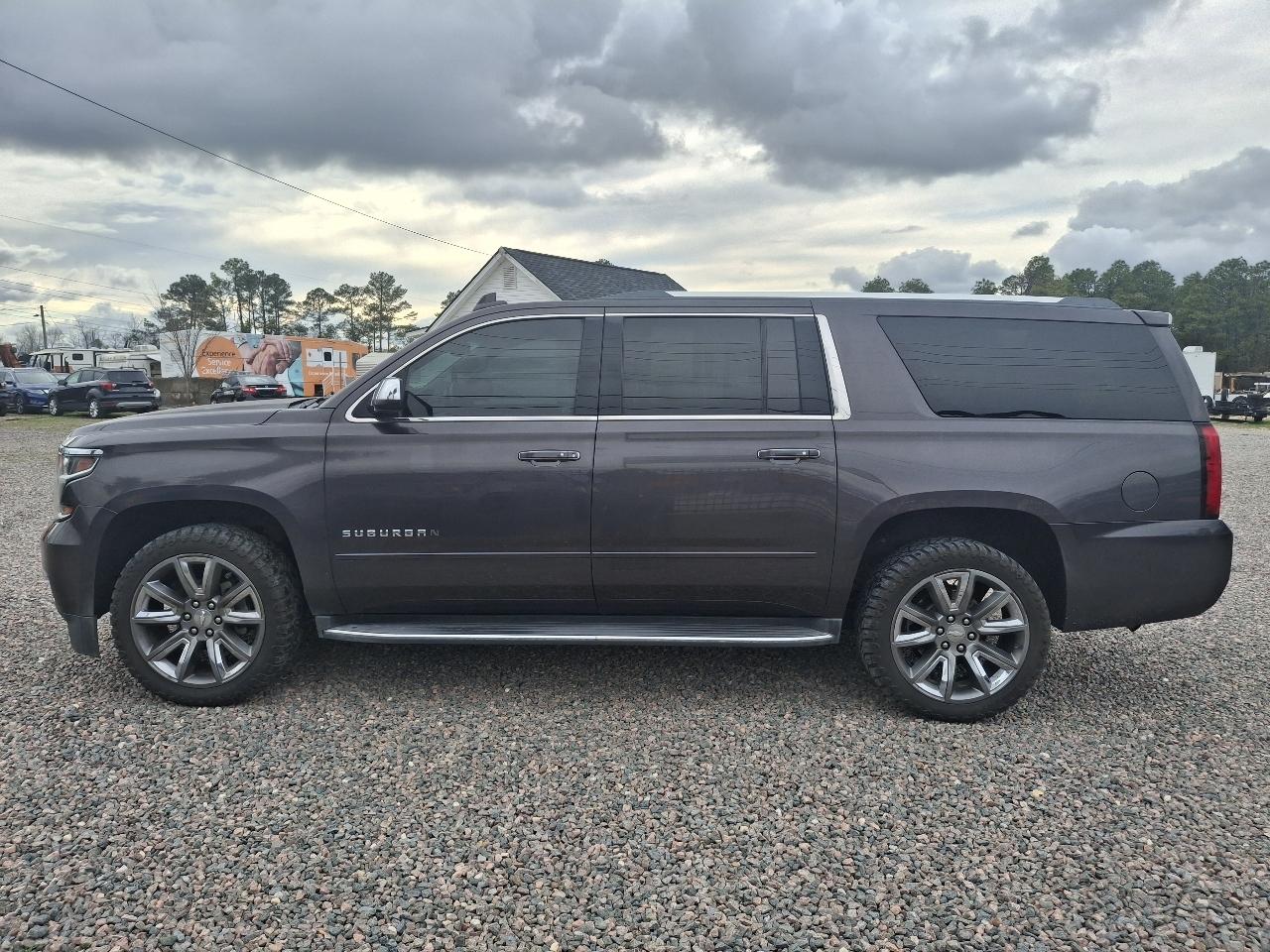 Chevrolet Suburban Premier 4WD 2017