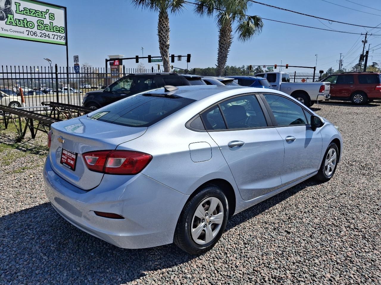 Chevrolet Cruze LS Auto 2018