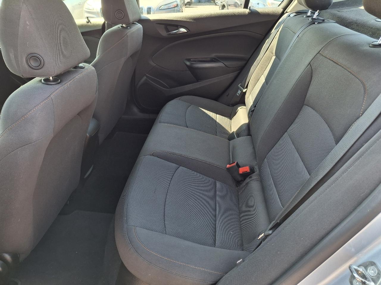 Chevrolet Cruze LS Auto 2018