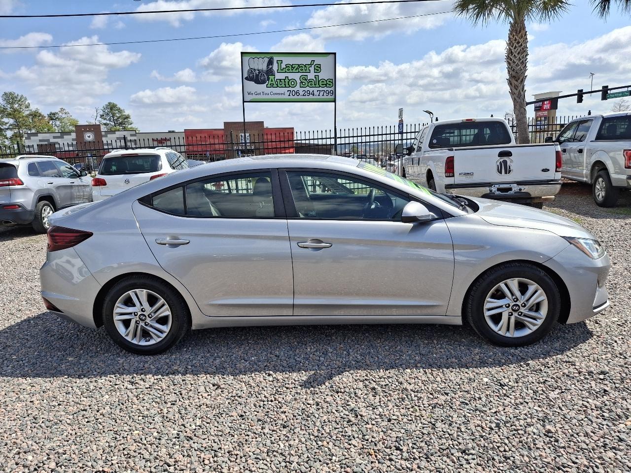 Hyundai Elantra SEL 2020