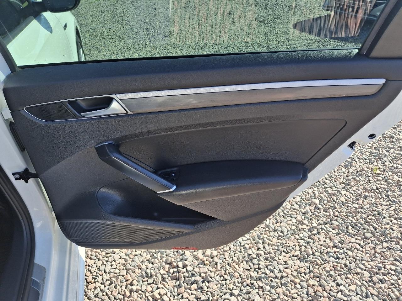 Volkswagen Passat S 2018