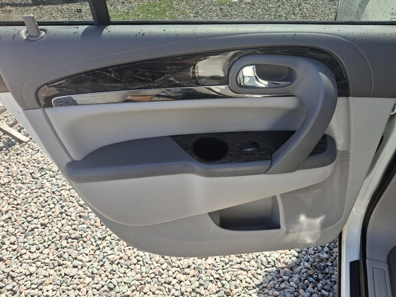 Buick Enclave Leather FWD 2014