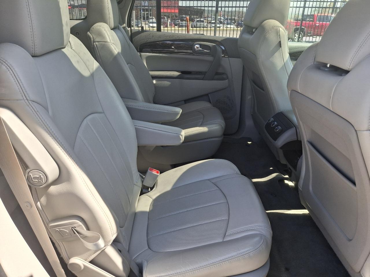 Buick Enclave Leather FWD 2014