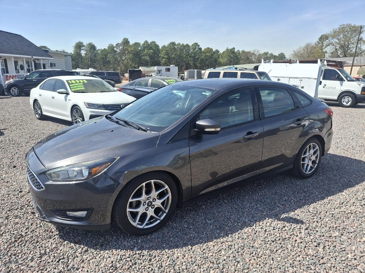 Ford Focus SE Sedan 2015