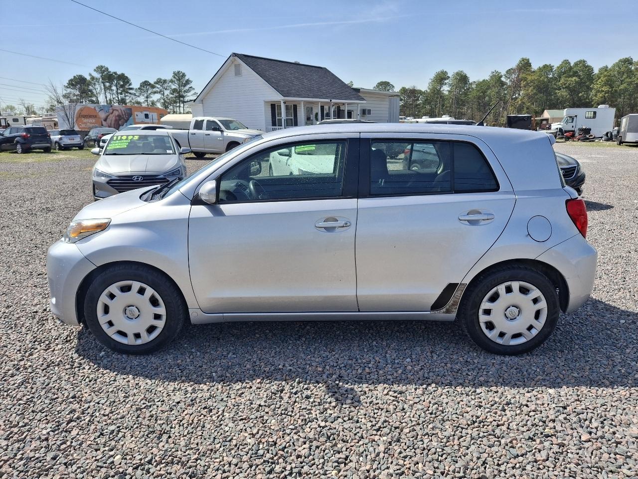 Scion xD 5-Door 2009