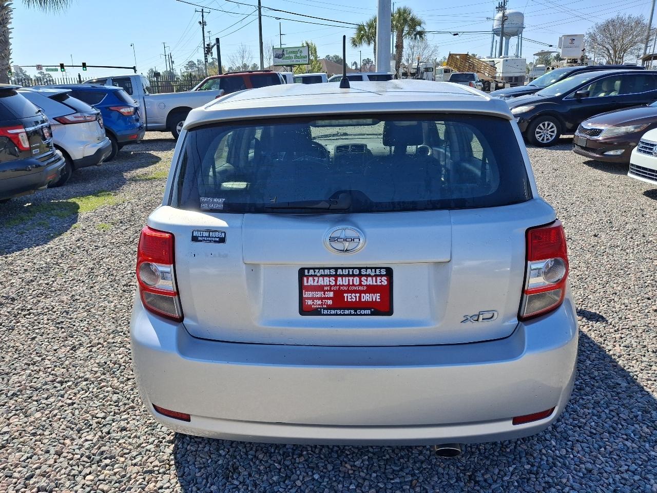 Scion xD 5-Door 2009