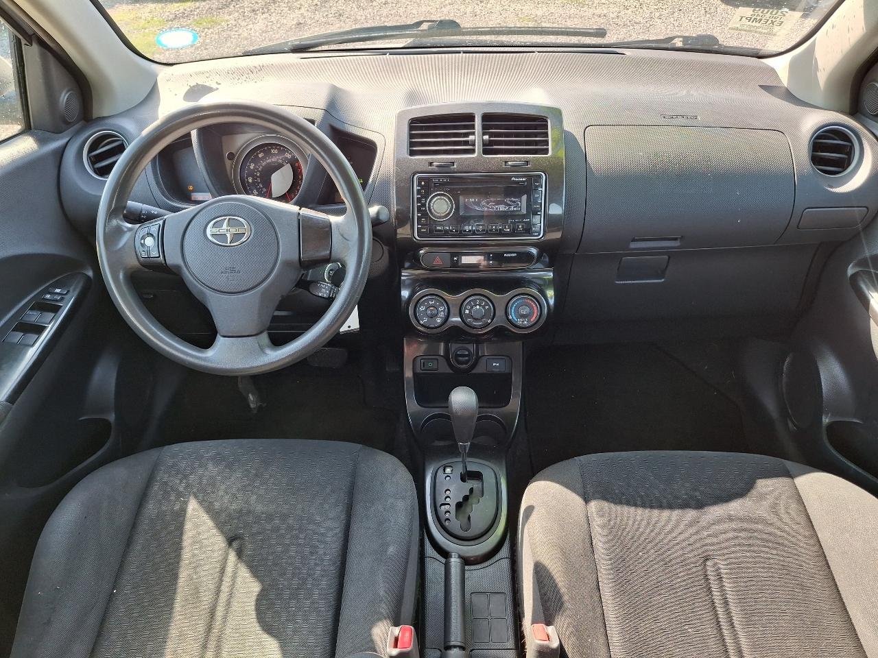 Scion xD 5-Door 2009