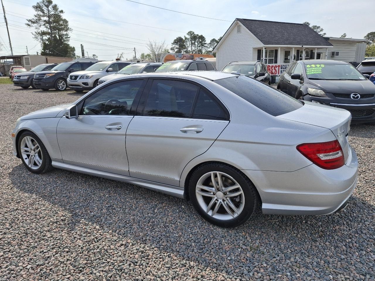 Mercedes-Benz C-Class C300 4MATIC Sport Sedan 2012