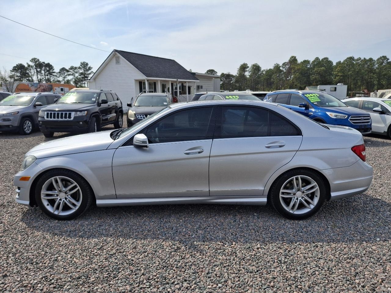 Mercedes-Benz C-Class C300 4MATIC Sport Sedan 2012