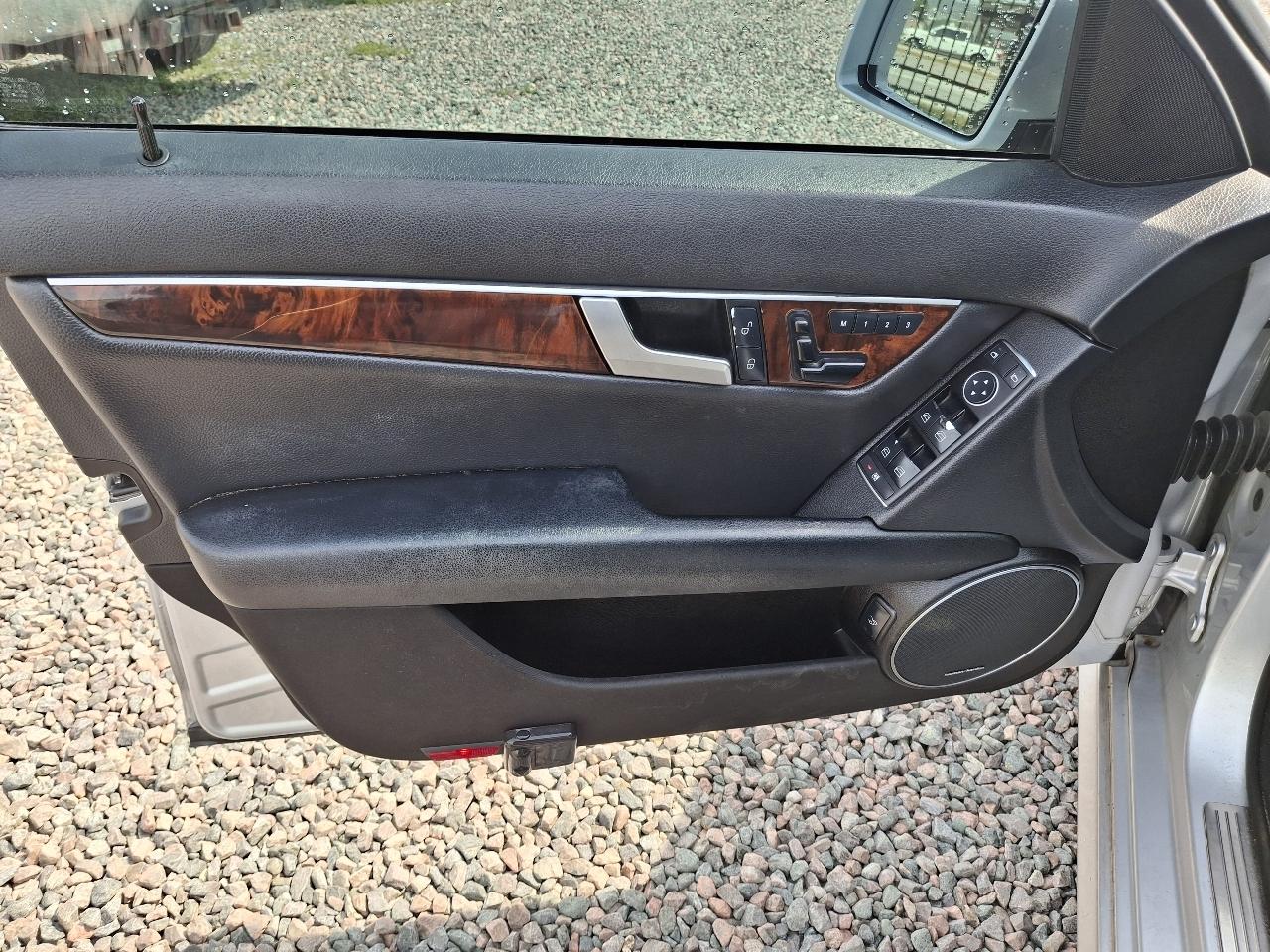 Mercedes-Benz C-Class C300 4MATIC Sport Sedan 2012