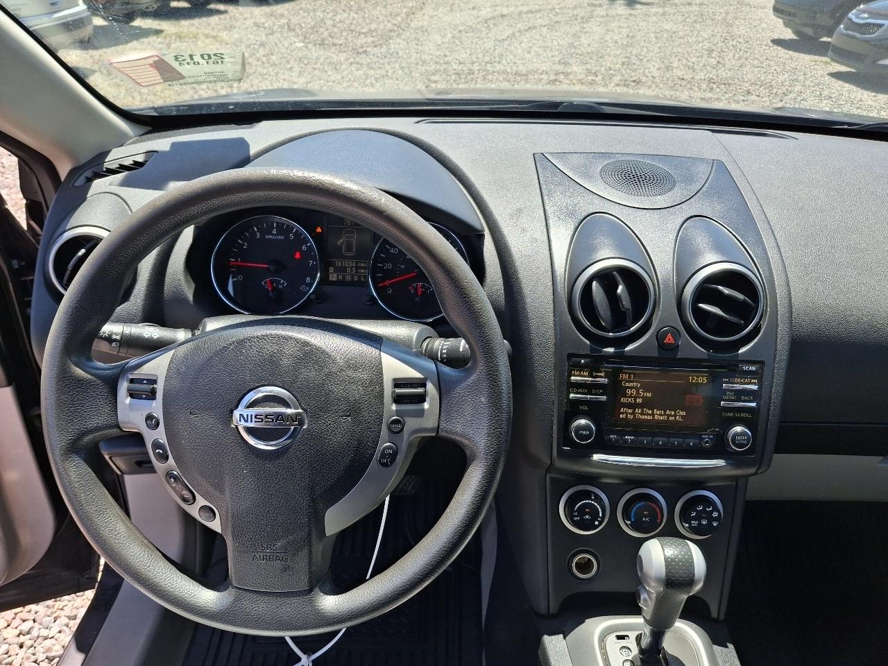 Nissan Rogue SV FWD 2013