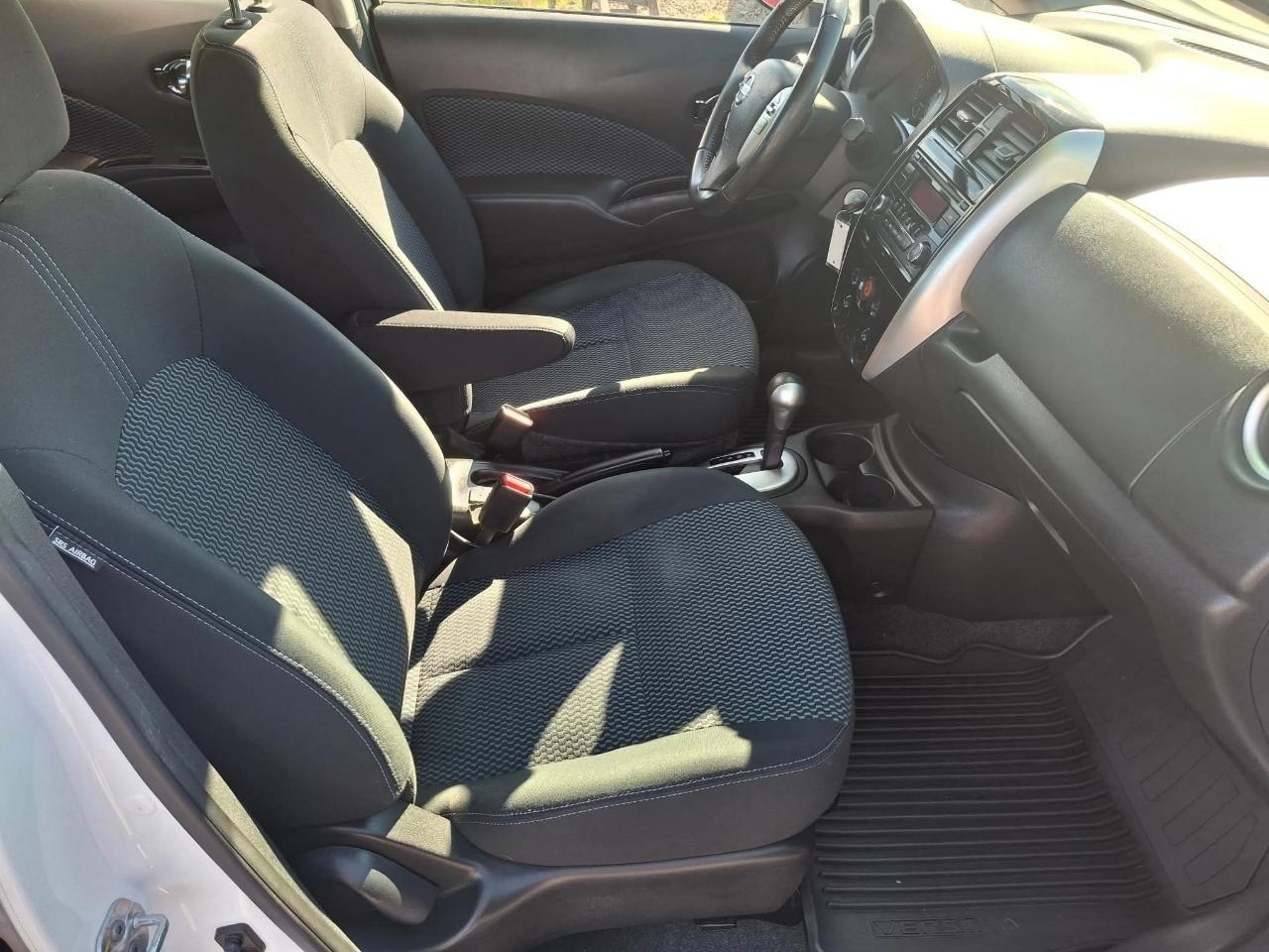 Nissan Versa Note SV 2015