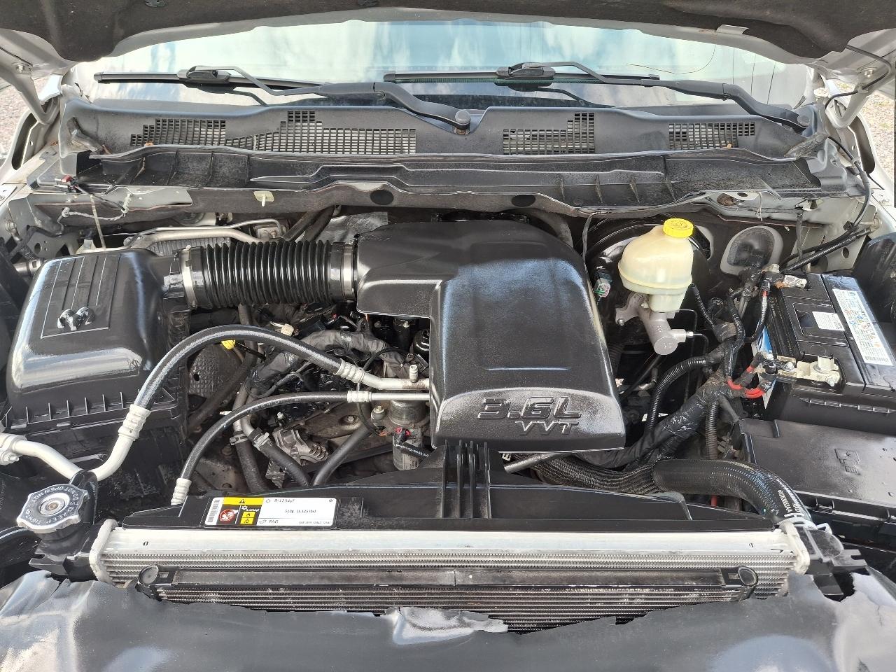 RAM 1500 Tradesman Quad Cab 4WD 2016