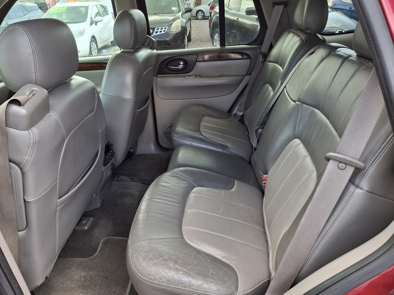 GMC Envoy SLE 2WD 2003