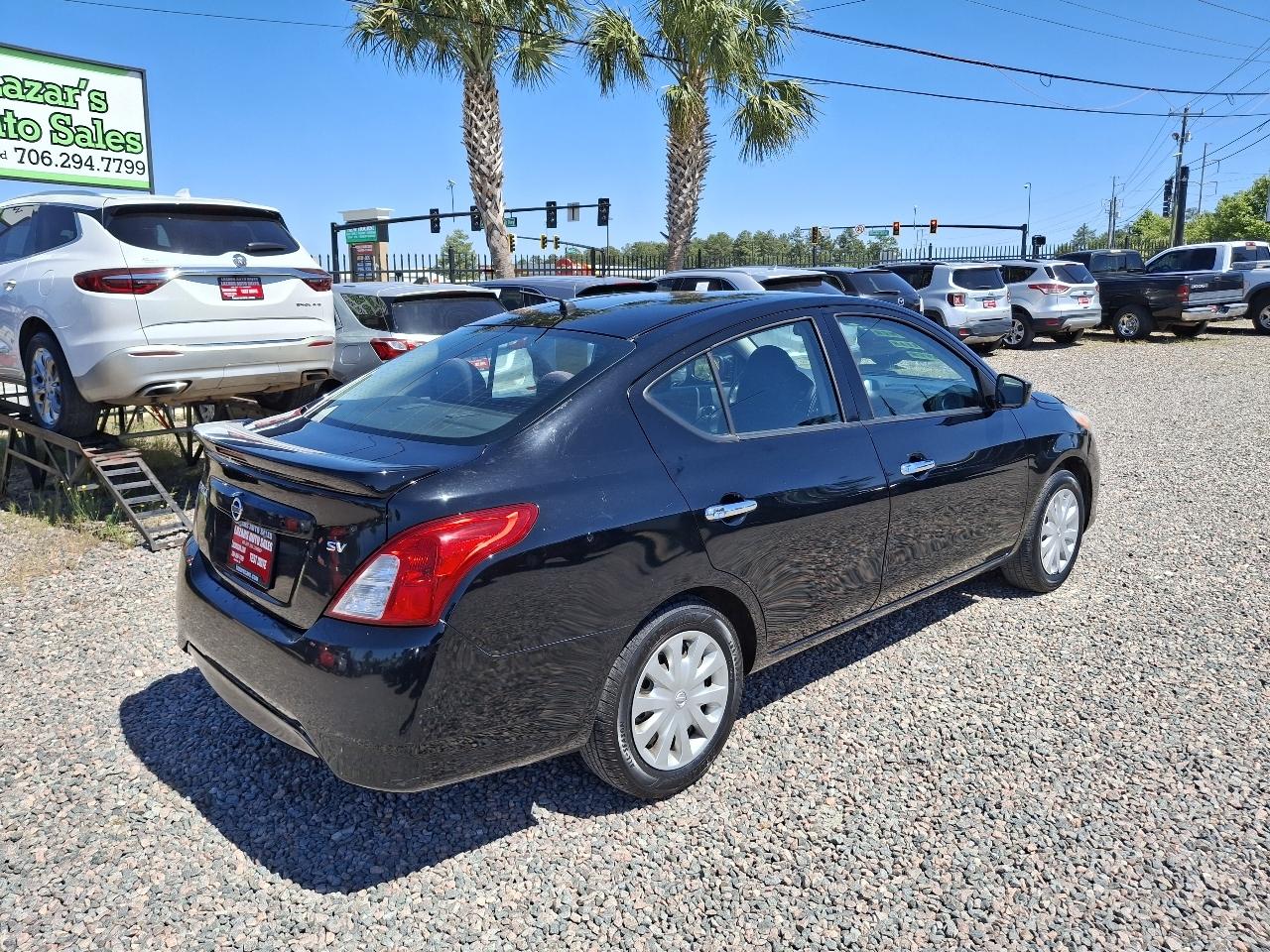 Nissan Versa SV 2017