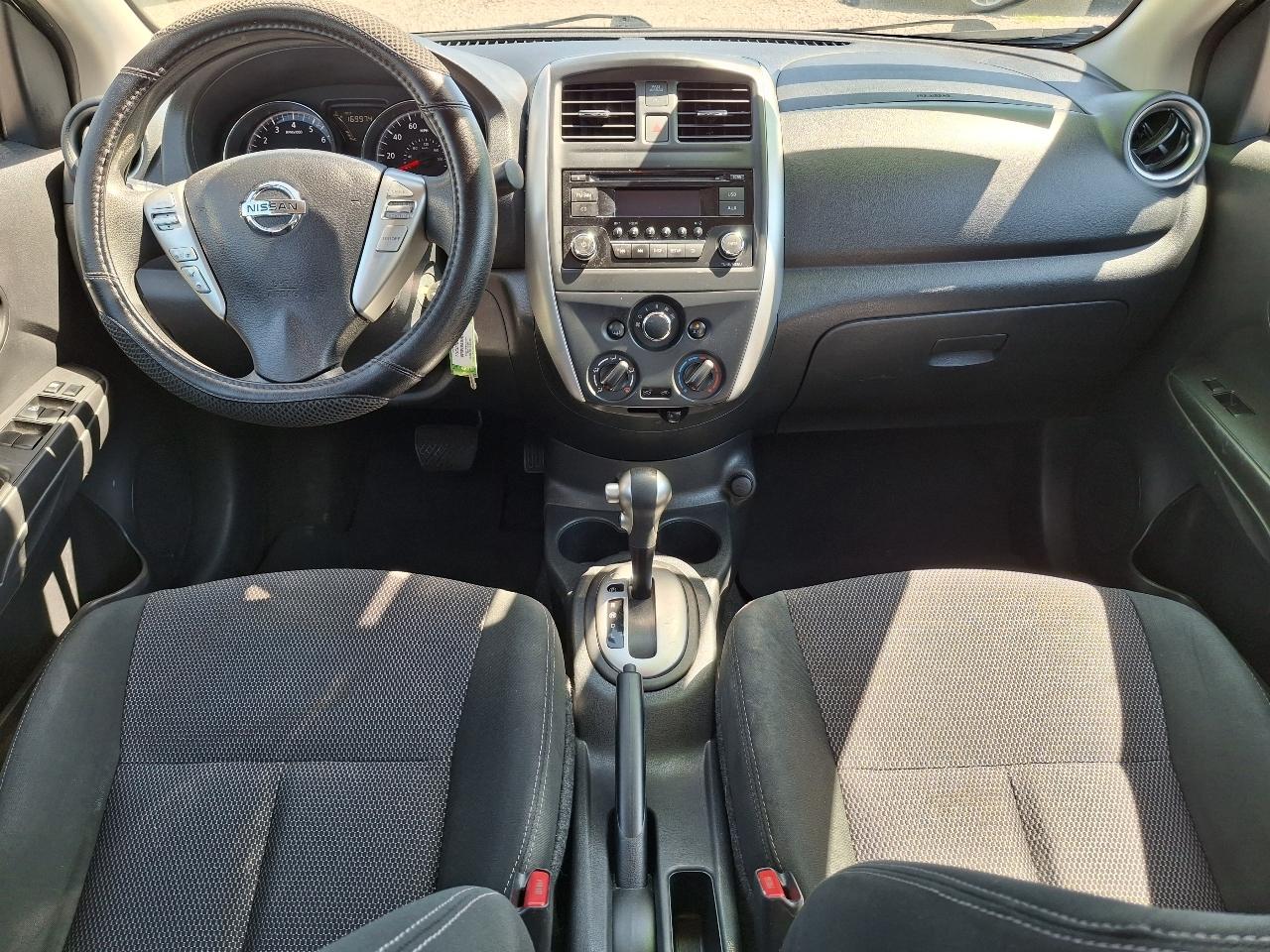 Nissan Versa SV 2017
