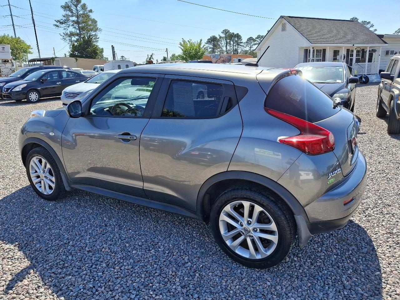 Nissan Juke SL FWD 2012