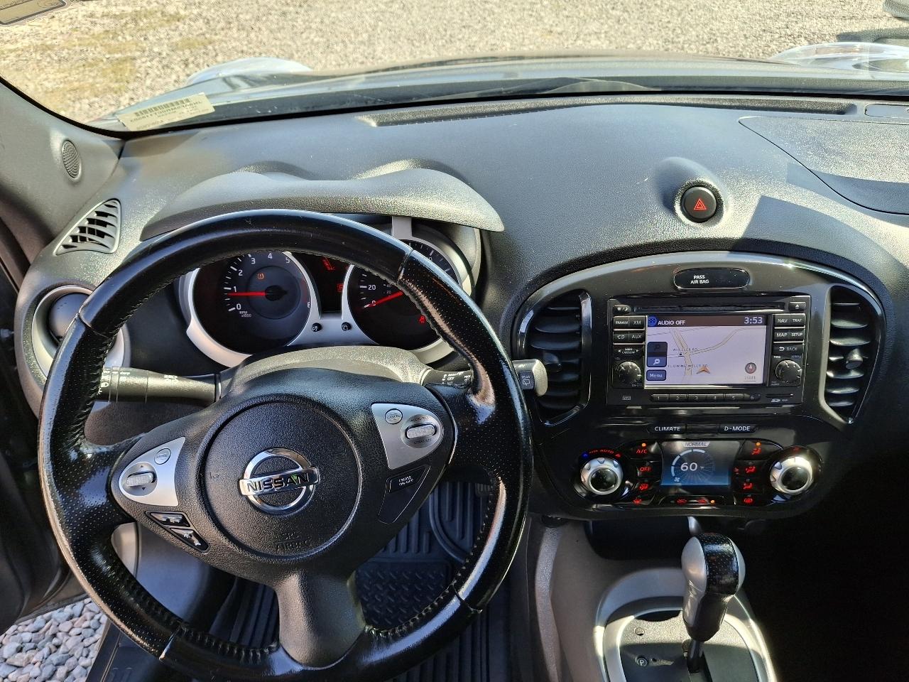 Nissan Juke SL FWD 2012
