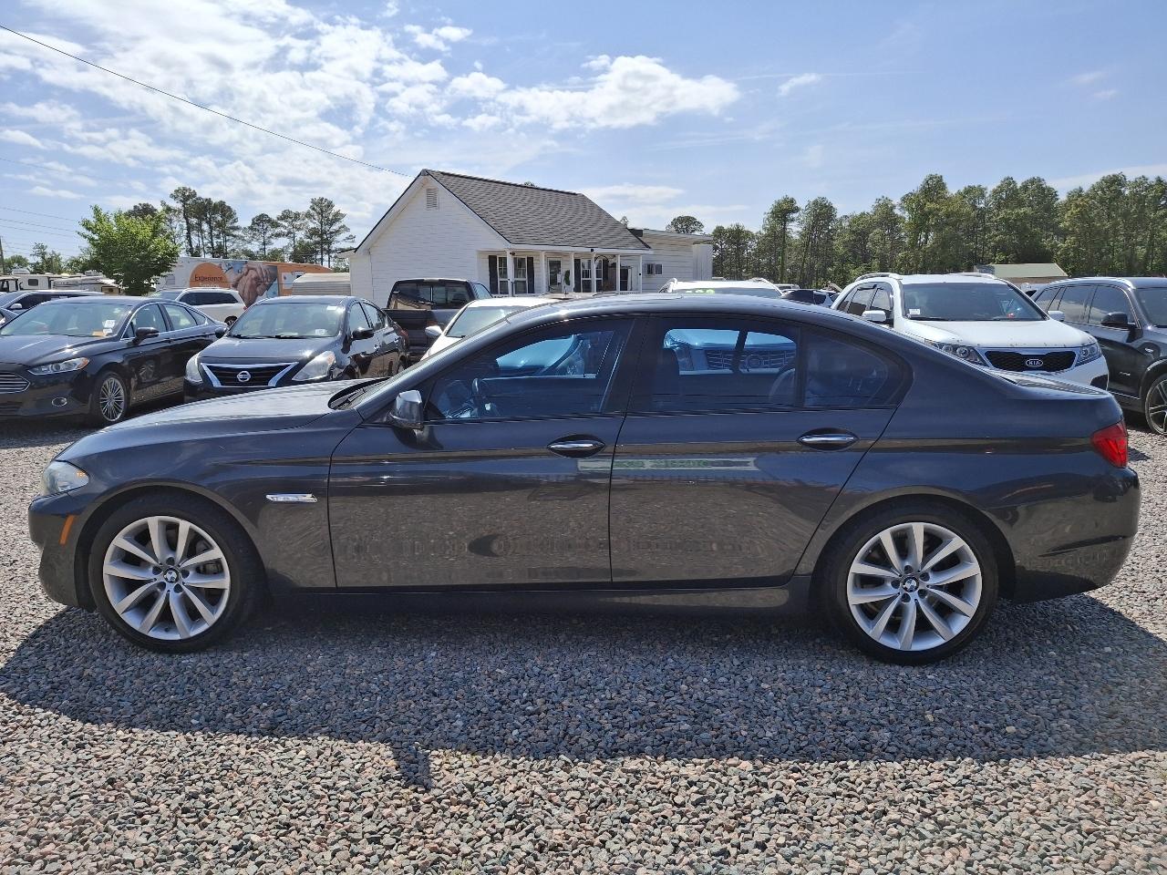 BMW 5-Series 535i 2011