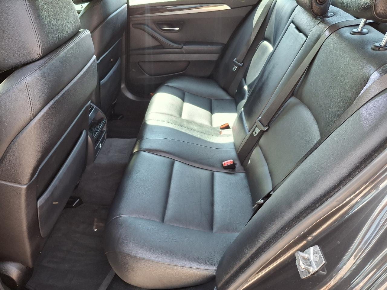 BMW 5-Series 535i 2011