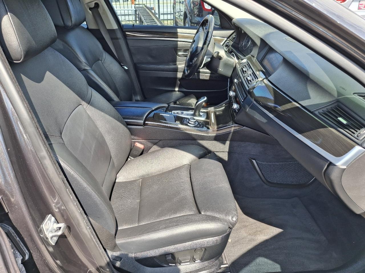 BMW 5-Series 535i 2011