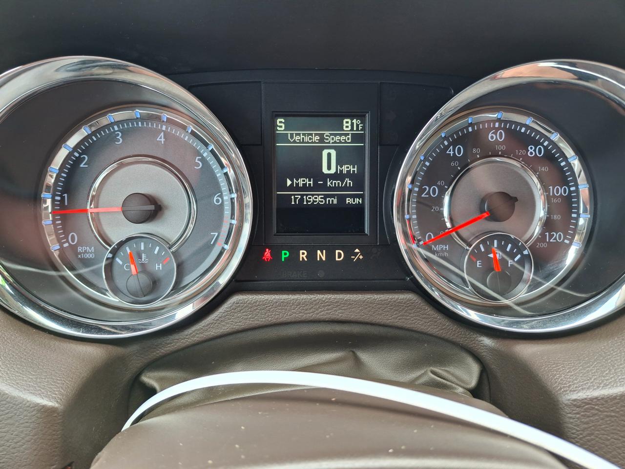 Chrysler Town & Country Touring 2016