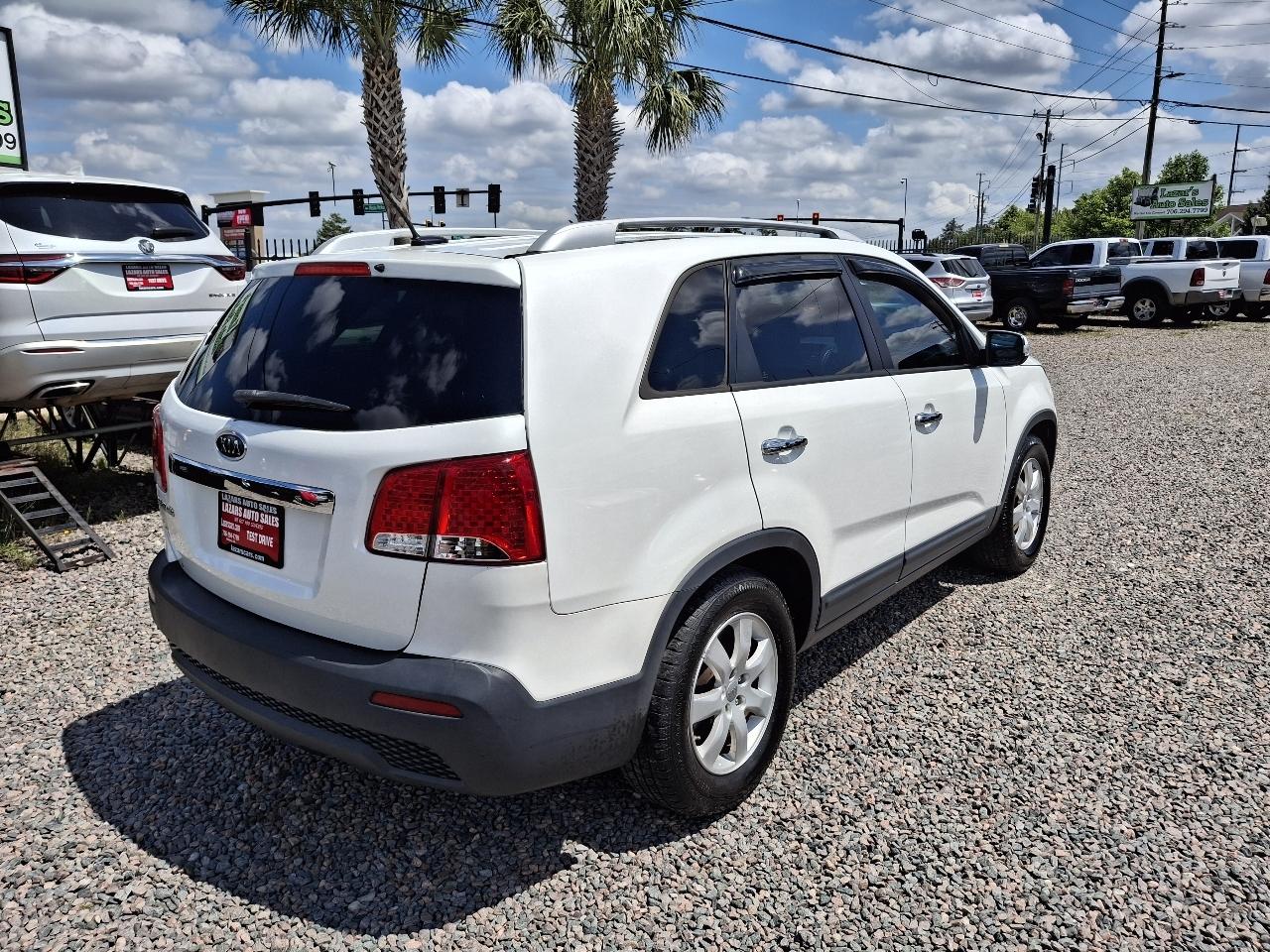 Kia Sorento LX 2WD 2012