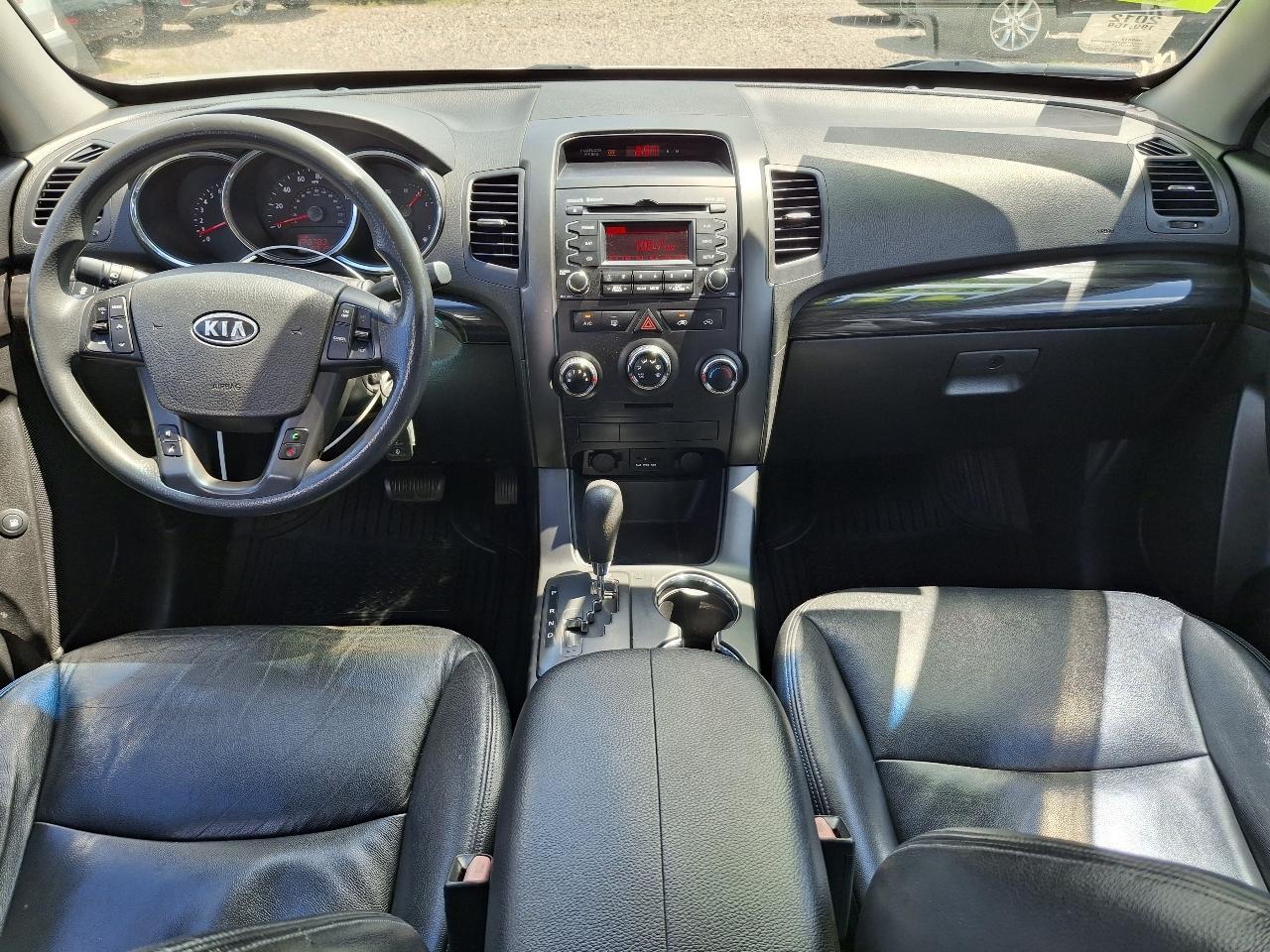 Kia Sorento LX 2WD 2012