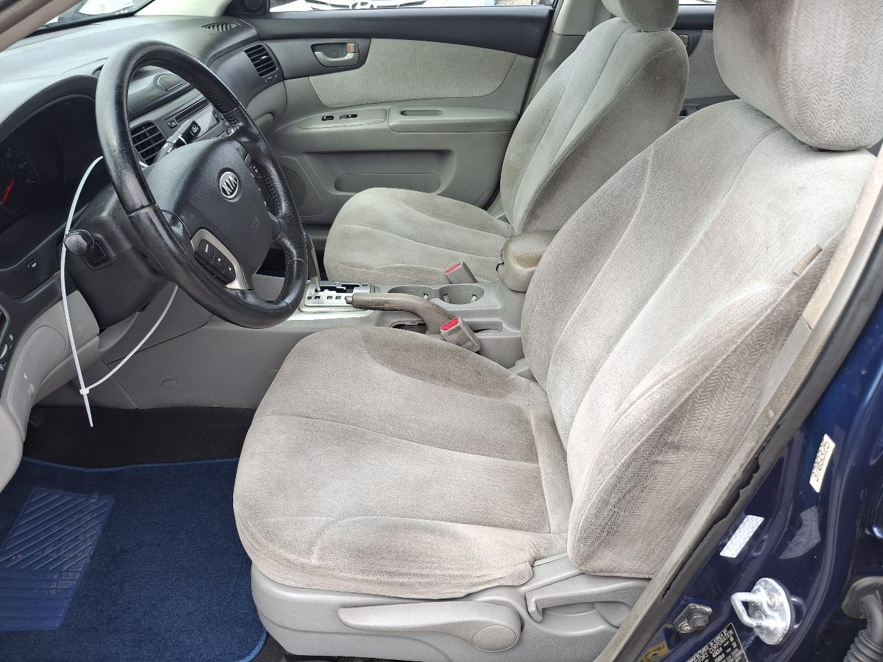 Kia Optima LX V6 2008