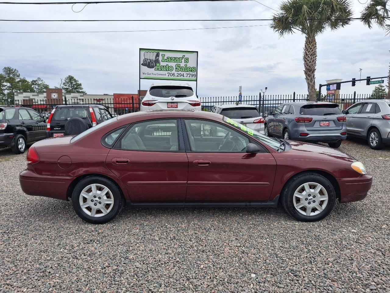 Ford Taurus SE 2006