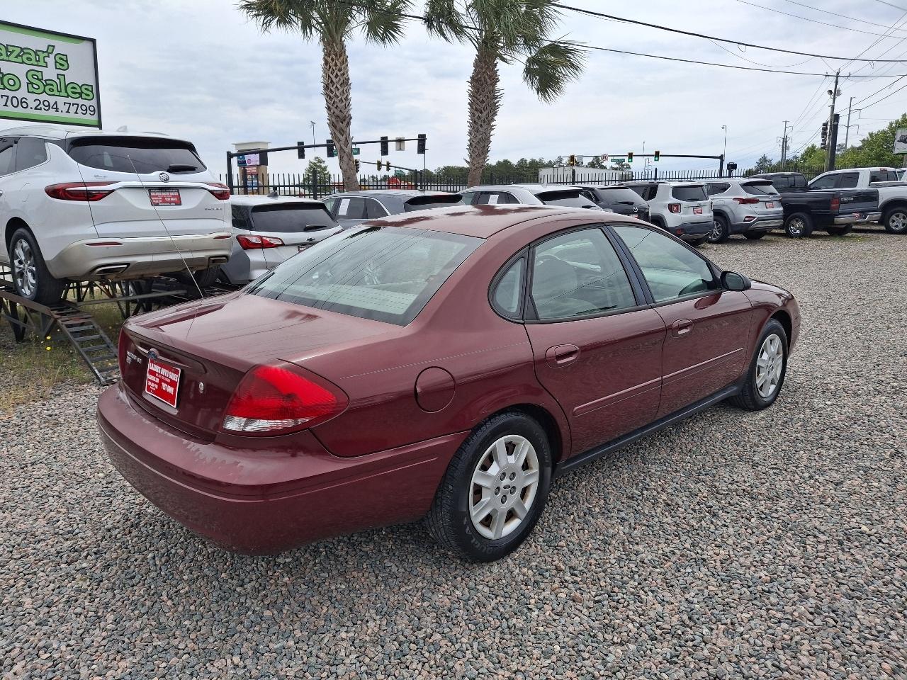 Ford Taurus SE 2006