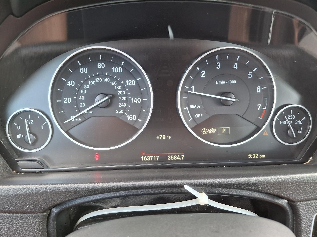 BMW 3-Series 320i Sedan 2016