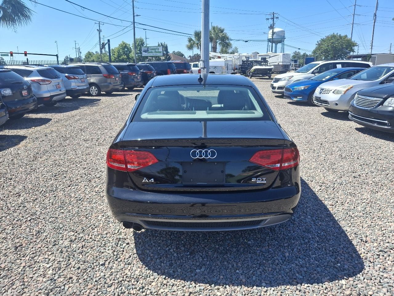 Audi A4 2.0T Sedan quattro Tiptronic 2012