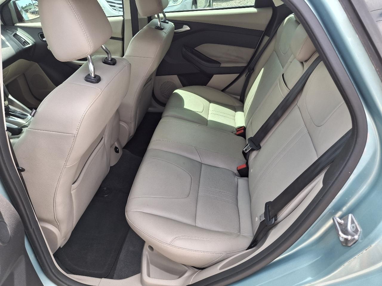 Ford Focus SEL 2012