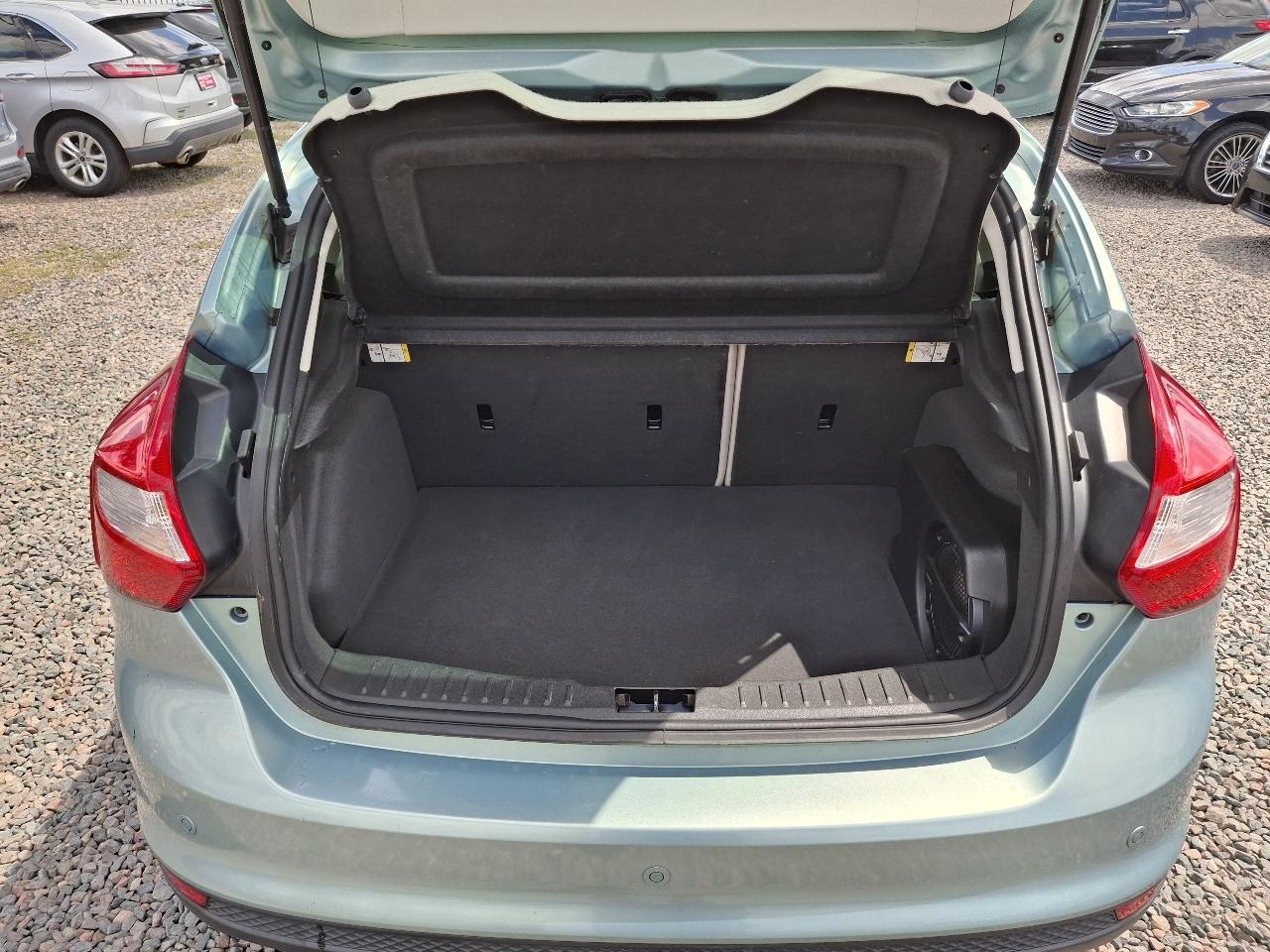 Ford Focus SEL 2012