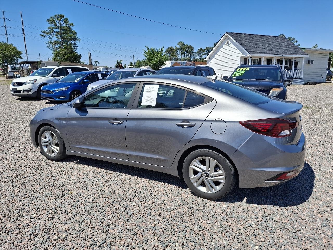 Hyundai Elantra SEL 2019