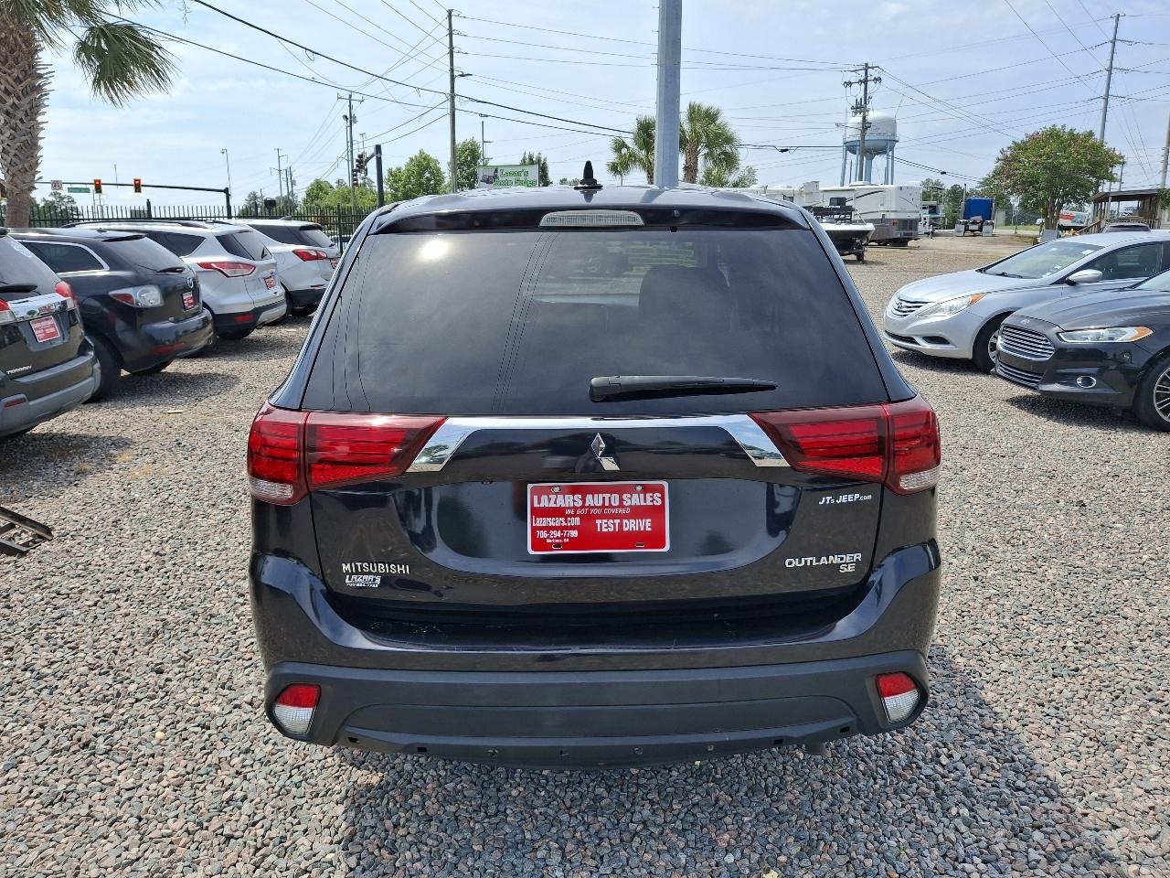 Mitsubishi Outlander SEL 2WD 2018