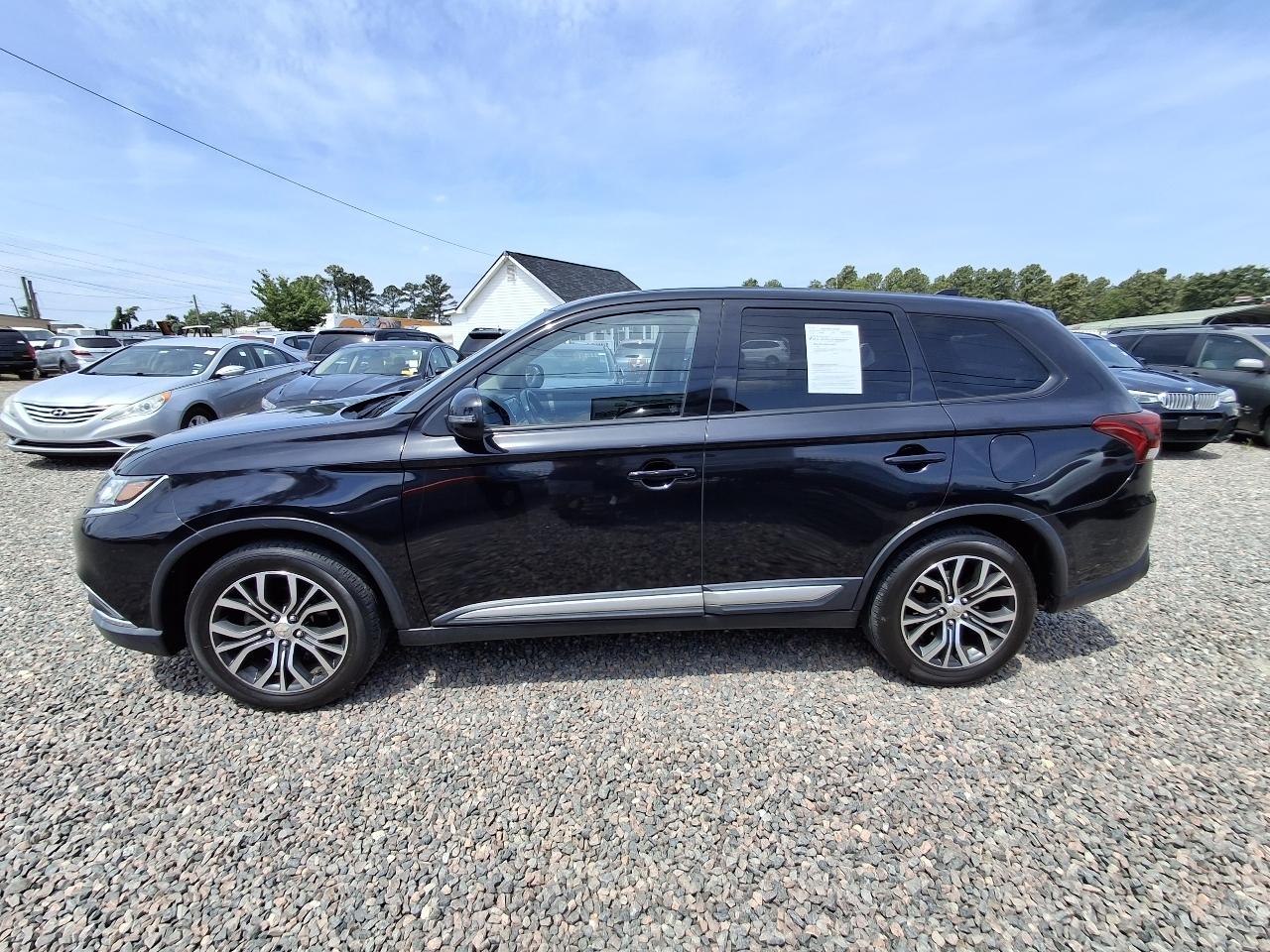 Mitsubishi Outlander SEL 2WD 2018