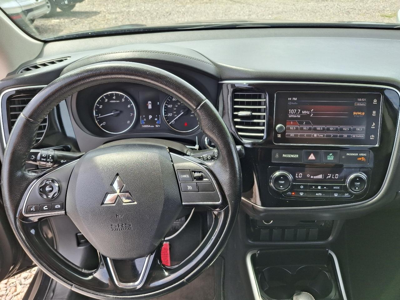 Mitsubishi Outlander SEL 2WD 2018