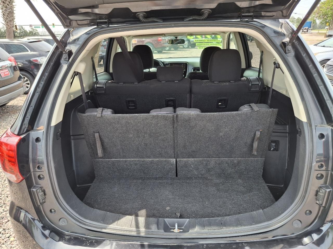 Mitsubishi Outlander SEL 2WD 2018