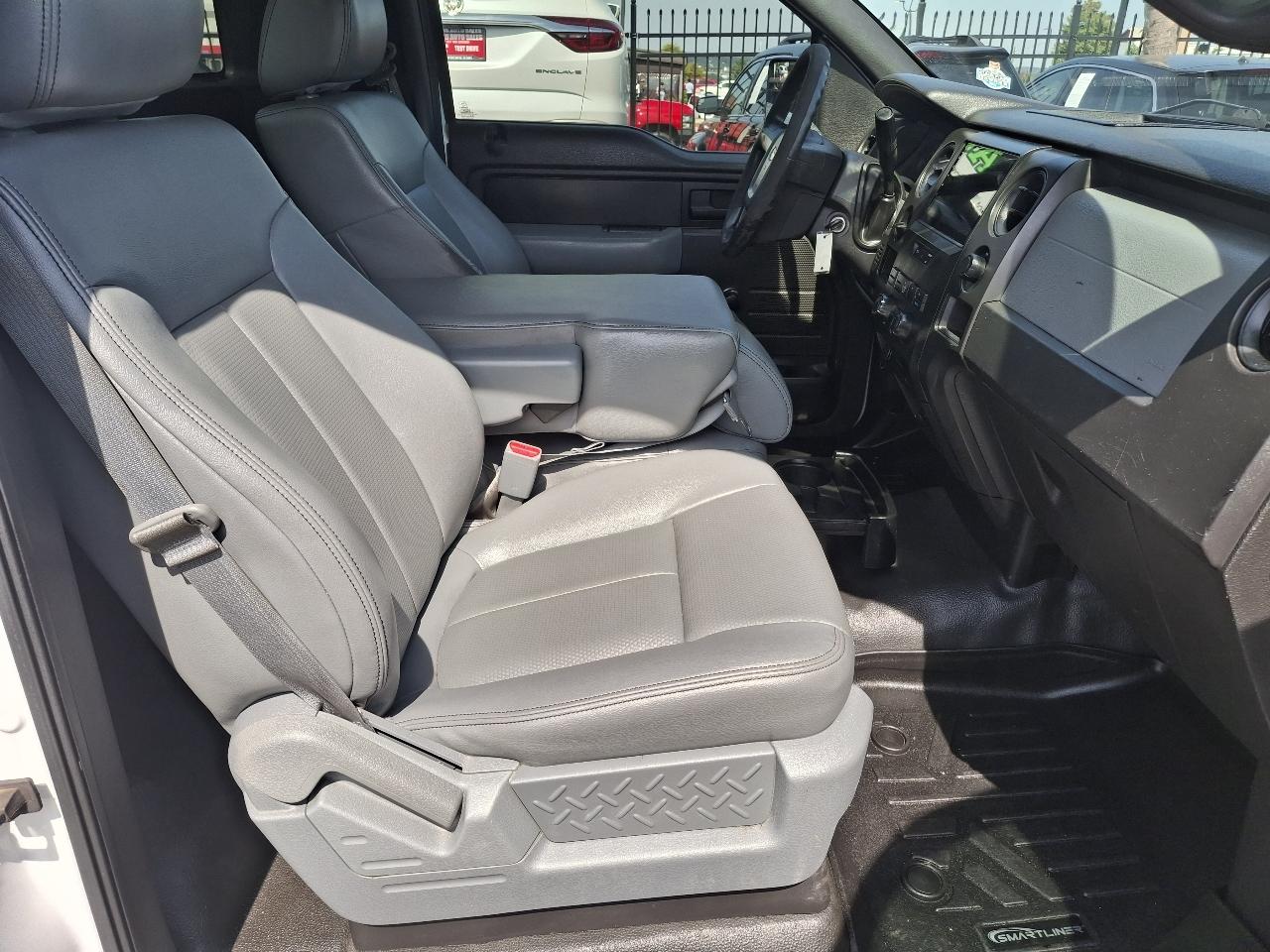 Ford F-150 XL 8-ft. Bed 2WD 2014