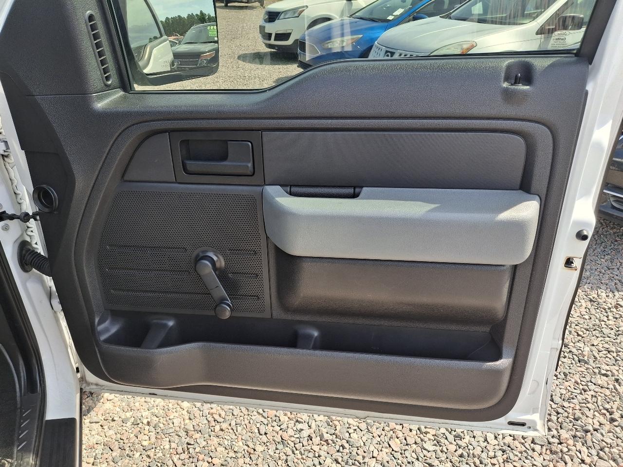 Ford F-150 XL 8-ft. Bed 2WD 2014