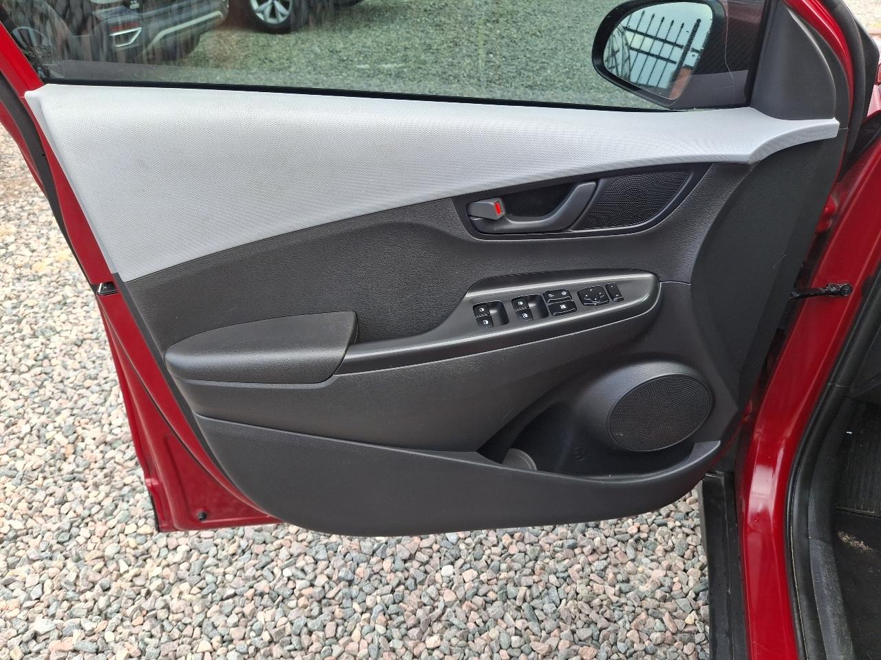 Hyundai Kona SEL 2020