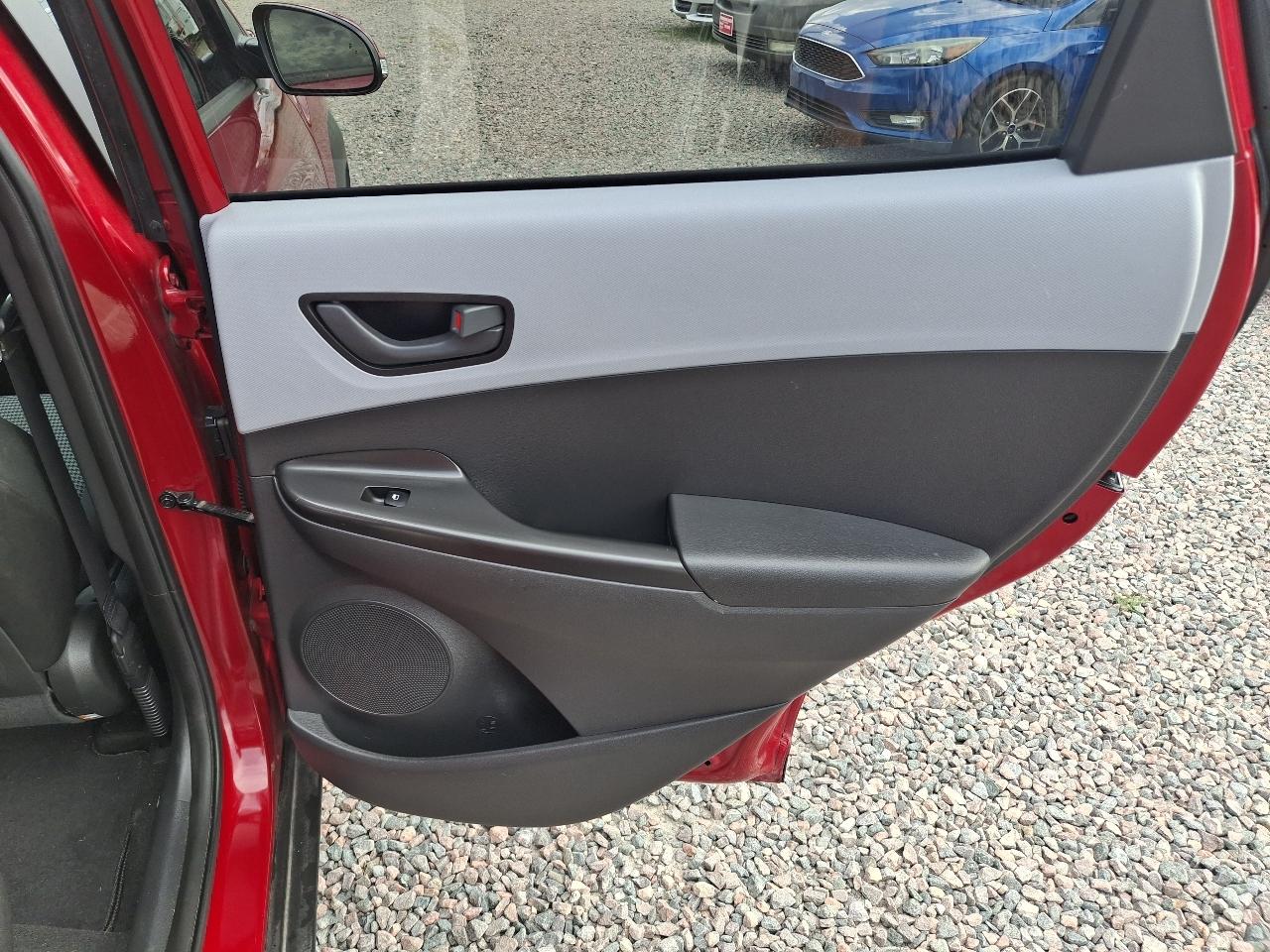 Hyundai Kona SEL 2020