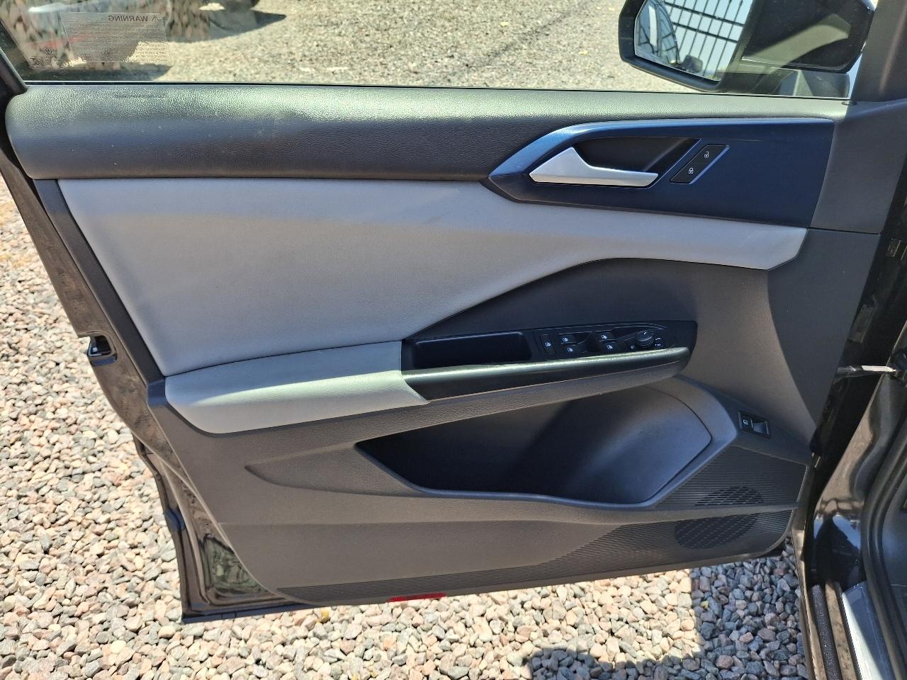 Volkswagen Taos SE 2022