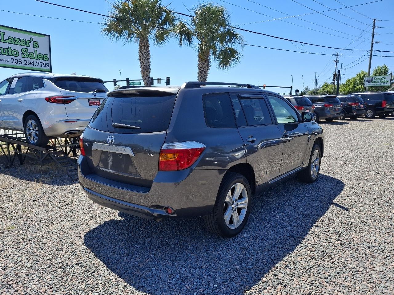 Toyota Highlander Base 2WD 2008