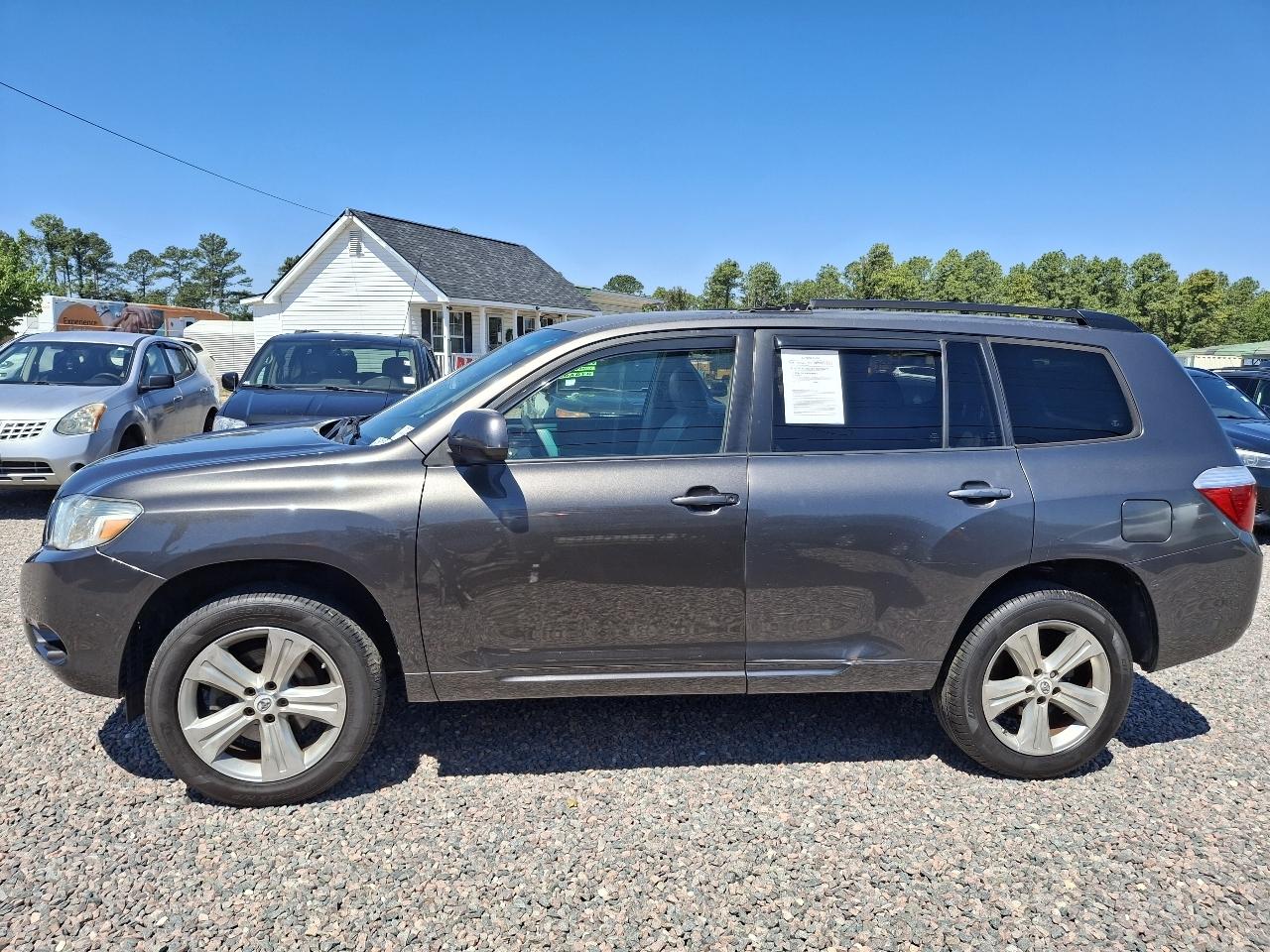 Toyota Highlander Base 2WD 2008